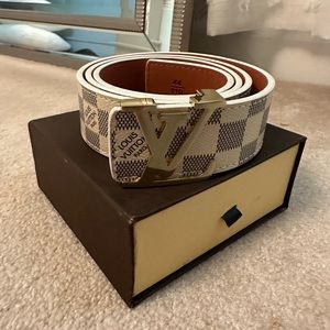 FAKE Louisvuitton Belt